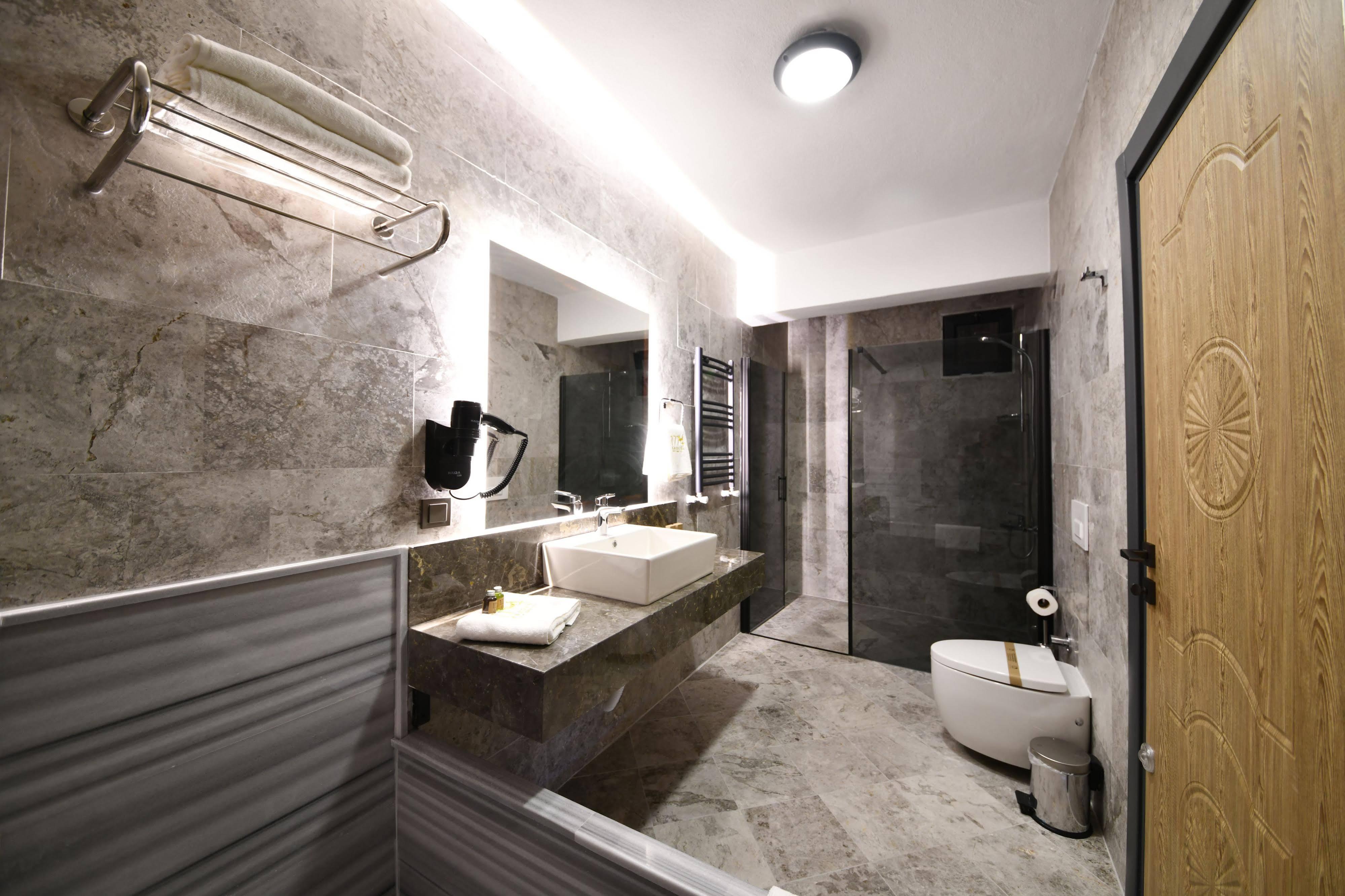 1774 Kazdagi Termal Otel グレ エクステリア 写真