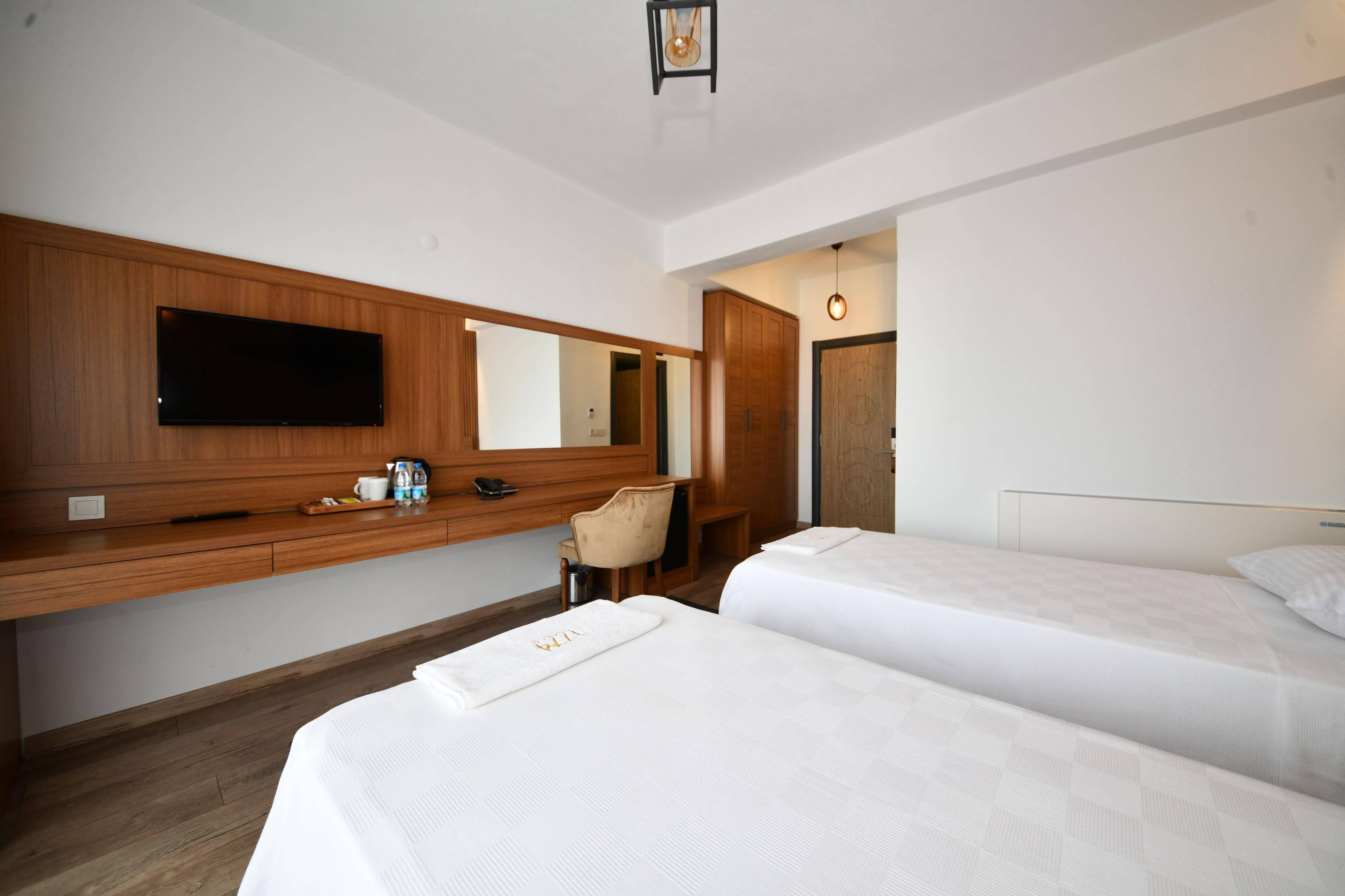 1774 Kazdagi Termal Otel グレ エクステリア 写真